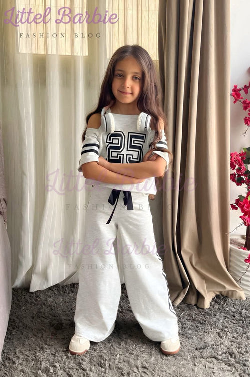 طقم السيت الرمادي